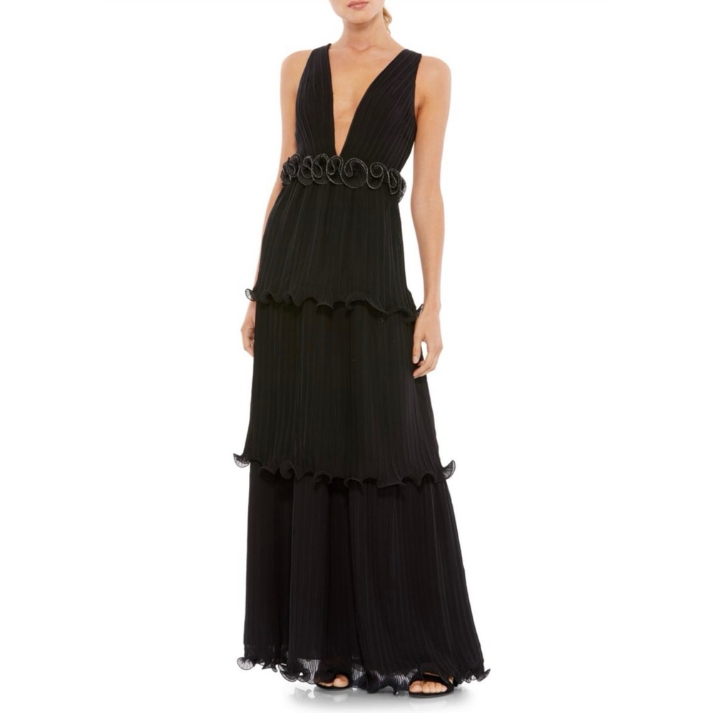 NWT IEENA Mac Duggal Plunge NeckRosette Pleated A-Line Gown Black Sz 10 $398